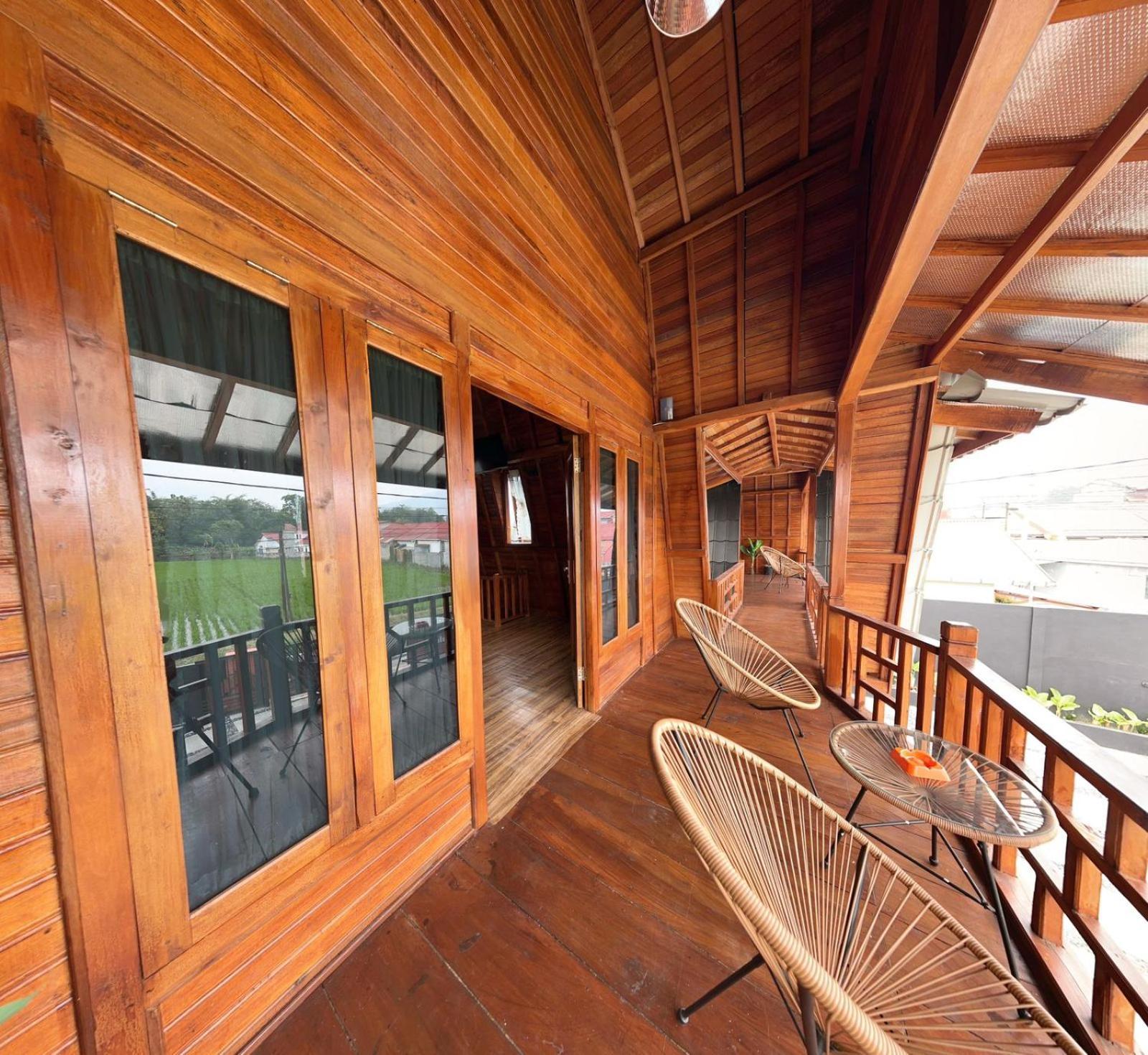 Noerbaya House Bukittinggi Villa Exteriör bild
